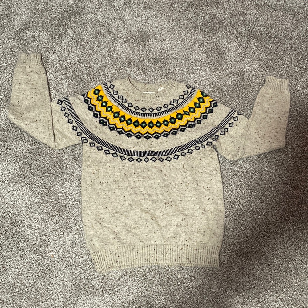 Good condition sweater for fall!